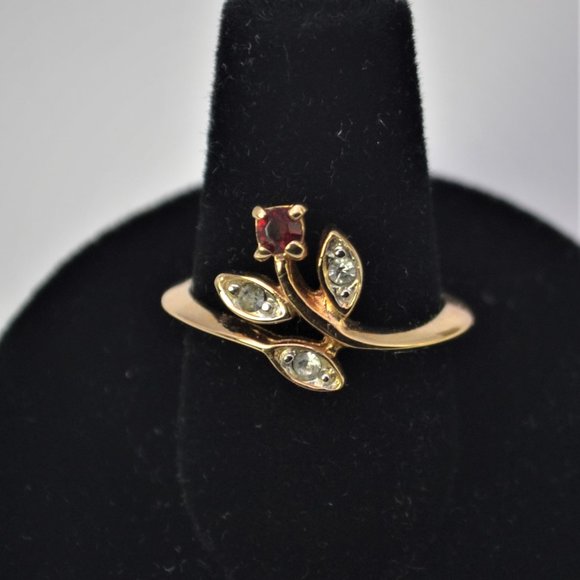 1982 Vintage Avon Spray Cocktail Rhinestone Ring Size 7 - Picture 4 of 14